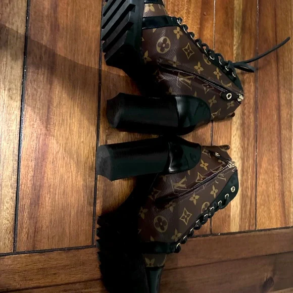 Louis Vuitton's Star Trail ankle boot Authentic Sassy and cute! - Picture 8 of 8